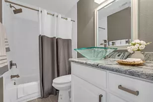 12852 Kingsbridge Ln, Houston, TX 77077 - Photo 19