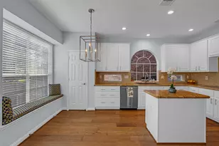 12852 Kingsbridge Ln, Houston, TX 77077 - Photo 21