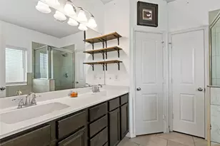 29 Coconut Palms Ct, Manvel, TX 77578 - Photo 15