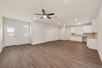 15618 Buffalo Meadow Court, Houston, TX 77090 - Photo 3