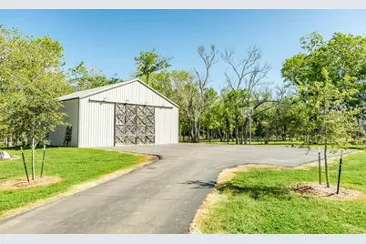 7550 Oak Cross E Street, Alvin, TX 77511 - Photo 9