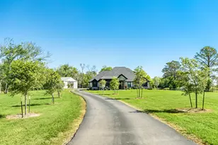7550 Oak Cross E St, Alvin, TX 77511 - Photo 5