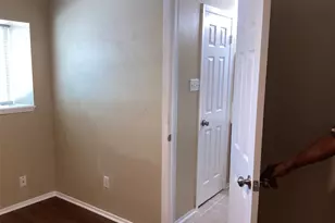 15831 Bazelbriar Ln, Houston, TX 77489 - Photo 5