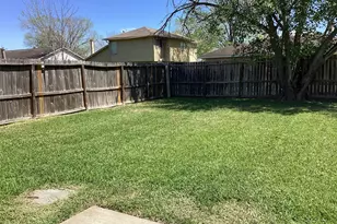 15831 Bazelbriar Ln, Houston, TX 77489 - Photo 13