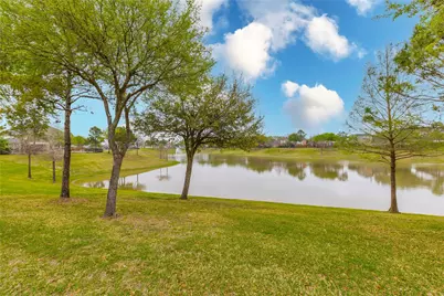 2201 Signal Hill Drive, Pearland, TX 77584 - Photo 9