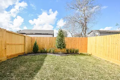 4101 Victoria Avenue #B, Dickinson, TX 77539 - Photo 33