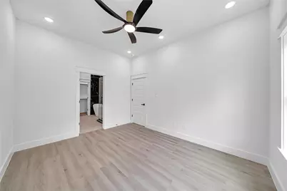 4834 Higgins Street #A, Houston, TX 77033 - Photo 11