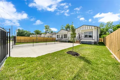 4834 Higgins Street #A, Houston, TX 77033 - Photo 29