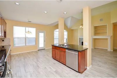 1114 Oxford Mills Lane, Sugar Land, TX 77479 - Photo 17