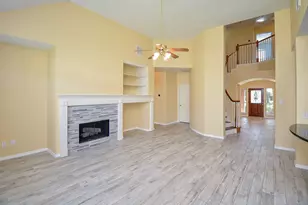 1114 Oxford Mills Ln, Sugar Land, TX 77479 - Photo 13