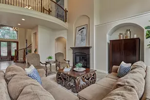67 S Sage Sparrow Cir, Spring, TX 77389 - Photo 3