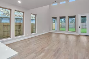 376 Mulberry Creek St, Conroe, TX 77304 - Photo 5