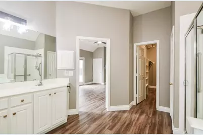 18 E Knightsbridge Drive, The Woodlands, TX 77385 - Photo 19