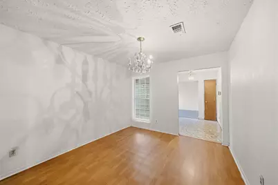 4929 Monarch Oak Lane, Texas City, TX 77591 - Photo 15