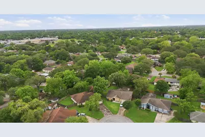 4929 Monarch Oak Lane, Texas City, TX 77591 - Photo 33