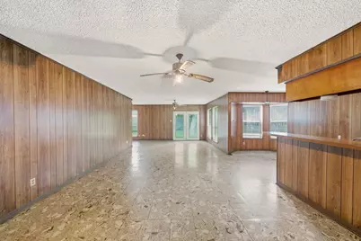 4929 Monarch Oak Lane, Texas City, TX 77591 - Photo 7