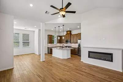 417 East Coralburst Loop, Montgomery, TX 77316 - Photo 13