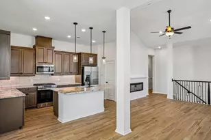 417 East Coralburst Loop, Montgomery, TX 77316 - Photo 9