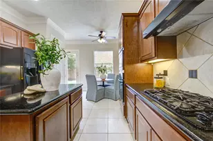 14418 Basalt Ln, Houston, TX 77077 - Photo 13
