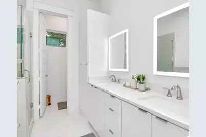 502 Schweikhardt Street #C, Houston, TX 77020 - Photo 13