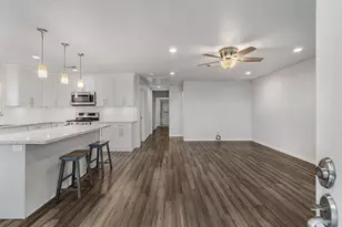 765 Marlin St, Bayou Vista, TX 77563 - Photo 7