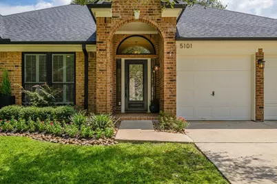 5101 Winterwood Drive, League City, TX 77573 - Photo 9