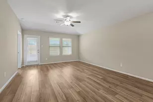 5718 Adamite Wy, Houston, TX 77048 - Photo 5