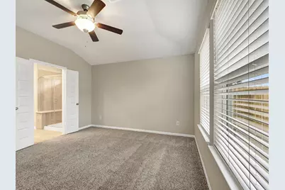 5718 Adamite Way, Houston, TX 77048 - Photo 11
