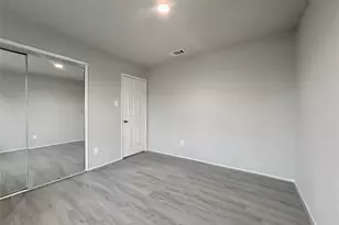 12715 Middlesbrough Ln, Houston, TX 77066 - Photo 23