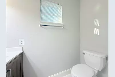 12715 Middlesbrough Lane, Houston, TX 77066 - Photo 15