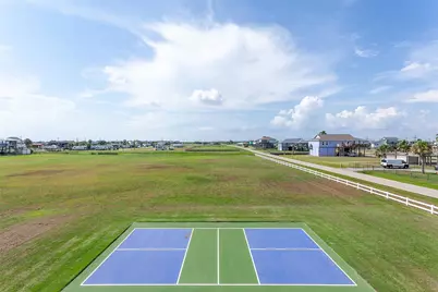 1255 Cloon Street, Crystal Beach, TX 77650 - Photo 45