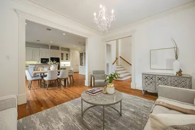 5826 Augusta Court, Houston, TX 77057 - Photo 9