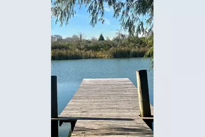 2726 Avenue D, San Leon, TX 77539 - Photo 9