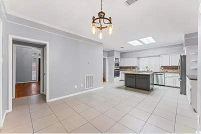 1911 Triple Mast Circle, League City, TX 77573 - Photo 11