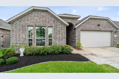4323 Mulberry Sage Drive, Baytown, TX 77521 - Photo 1