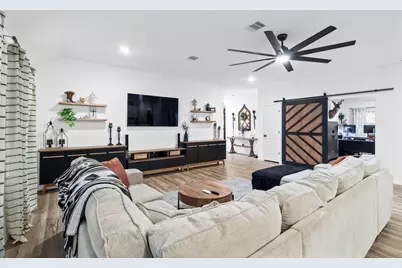 4323 Mulberry Sage Drive, Baytown, TX 77521 - Photo 13