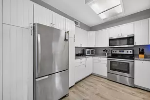 4724 Post Oak Timber Dr, Houston, TX 77056 - Photo 17