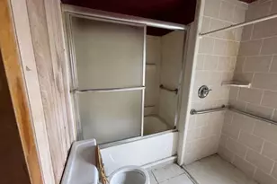 84 Lampshire Ave, Palmview, TX 78572 - Photo 7