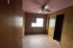 84 Lampshire Ave, Palmview, TX 78572 - Photo 3