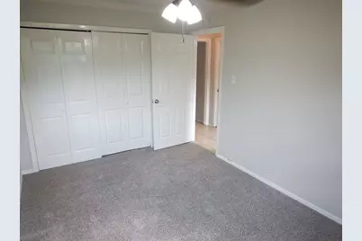 4637 Clover Street, Houston, TX 77051 - Photo 5