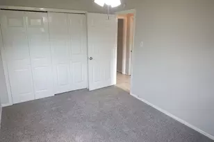 4637 Clover St, Houston, TX 77051 - Photo 5