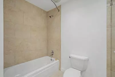 7575 Katy Freeway #4, Houston, TX 77024 - Photo 35