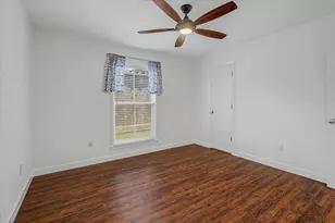 7575 Katy Fwy, Houston, TX 77024 - Photo 37