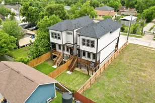 5947 Collingsworth St, Houston, TX 77026 - Photo 25