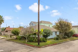 1602 55th St, Galveston, TX 77551 - Photo 1