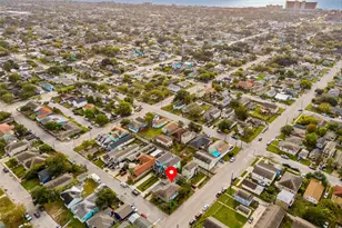 1602 55th St, Galveston, TX 77551 - Photo 5