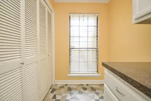 757 Bering Dr, Houston, TX 77057 - Photo 17