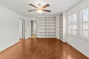 4868 Post Oak Timber Dr, Houston, TX 77056 - Photo 23