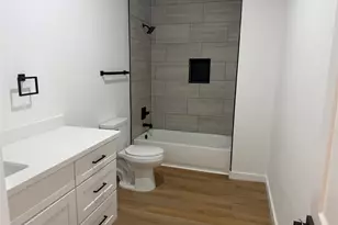 5235 Myrtlewood St, Houston, TX 77033 - Photo 7