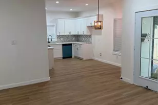 5235 Myrtlewood St, Houston, TX 77033 - Photo 5